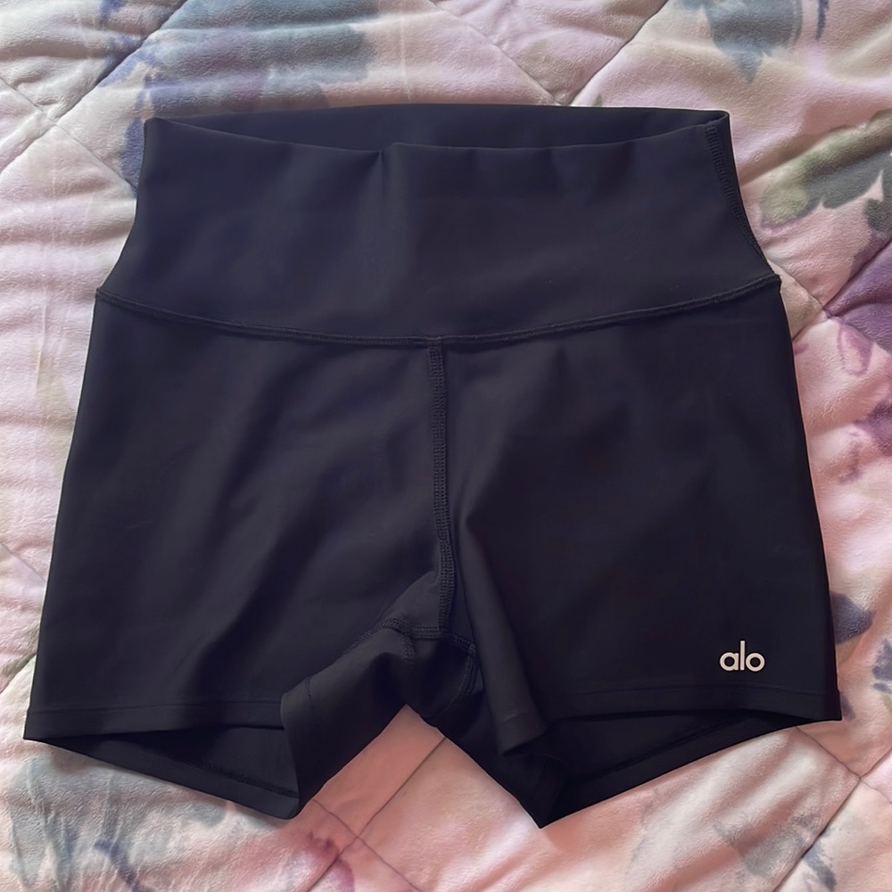 Alo Yoga 3” High-Waist Airlift Short